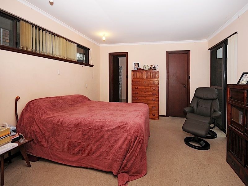 9 Sewell Court, Leeming WA 6149