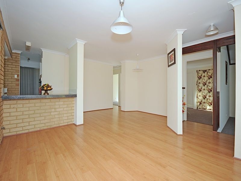 10 Lessar Place, Parkwood WA 6147