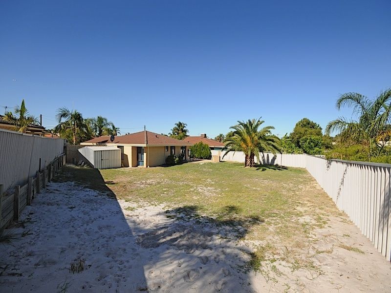 10 Lessar Place, Parkwood WA 6147