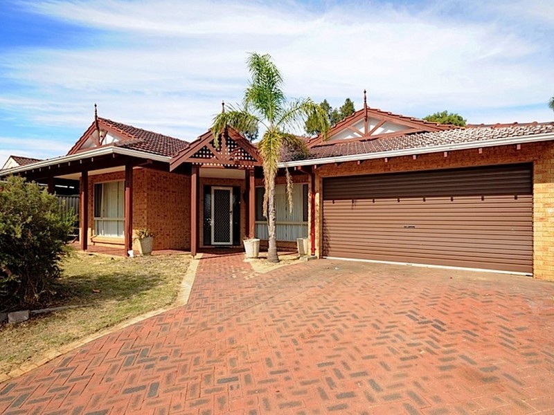 68 Calley Drive, Leeming WA 6149