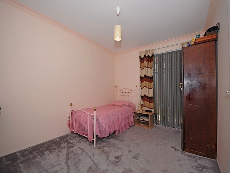 68 Calley Drive, Leeming WA 6149