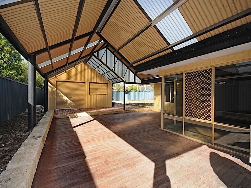 5 Andrene Court, Leeming WA 6149