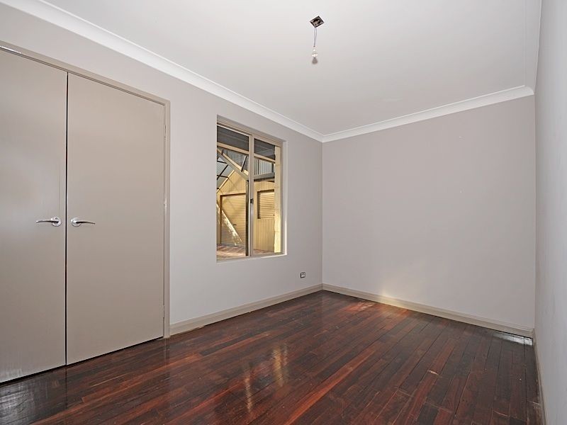 5 Andrene Court, Leeming WA 6149