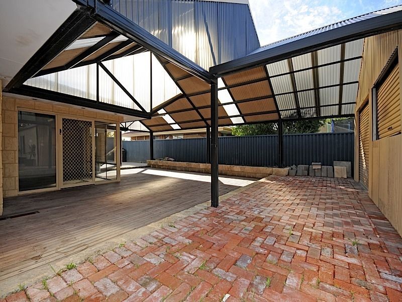 5 Andrene Court, Leeming WA 6149