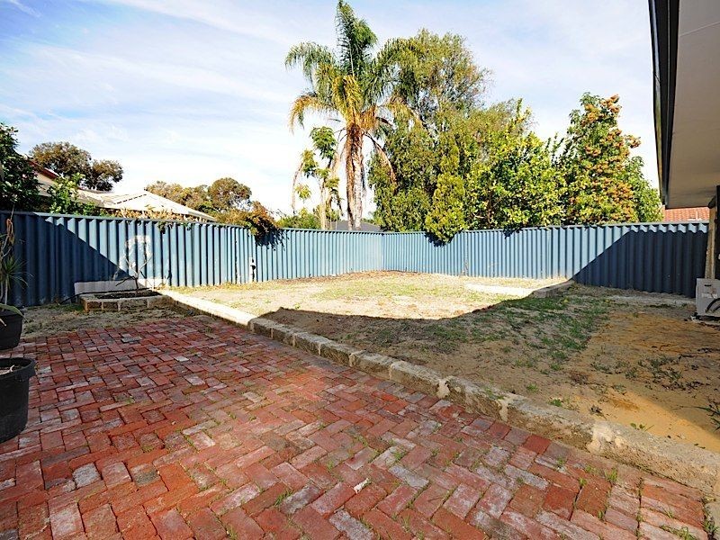 5 Andrene Court, Leeming WA 6149