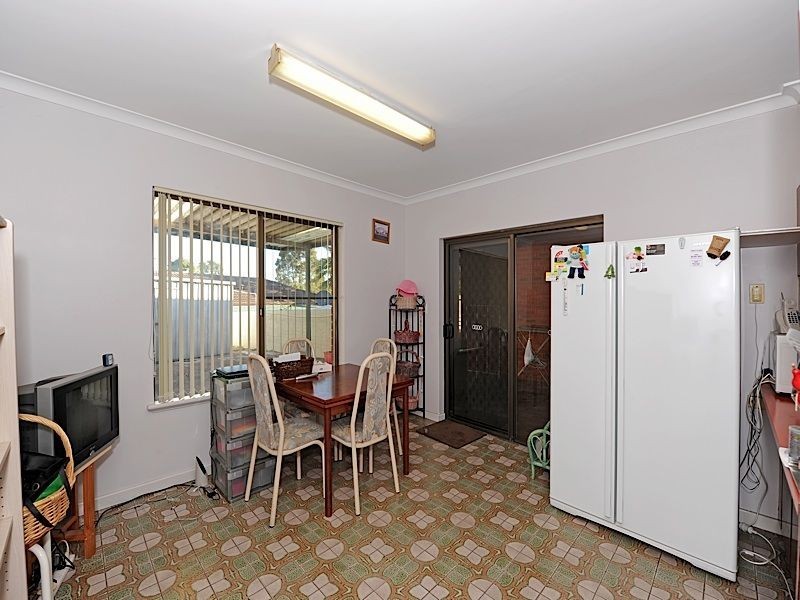 26 Lombard Street, Leeming WA 6149