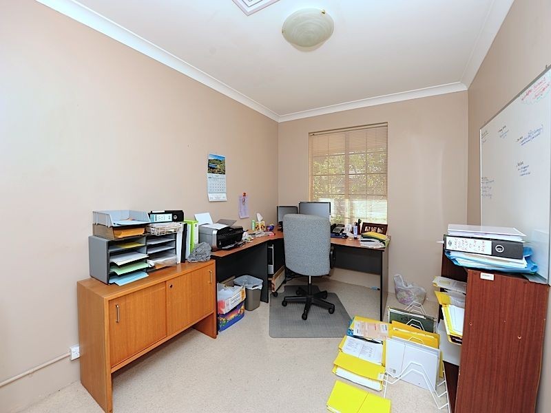 86 Farrington Road, Leeming WA 6149