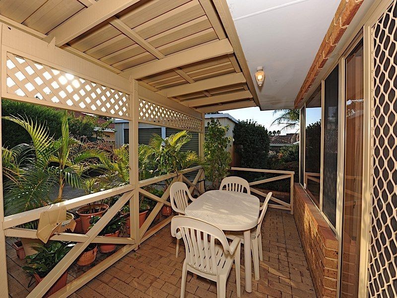 16 Formby Way, Bull Creek WA 6149