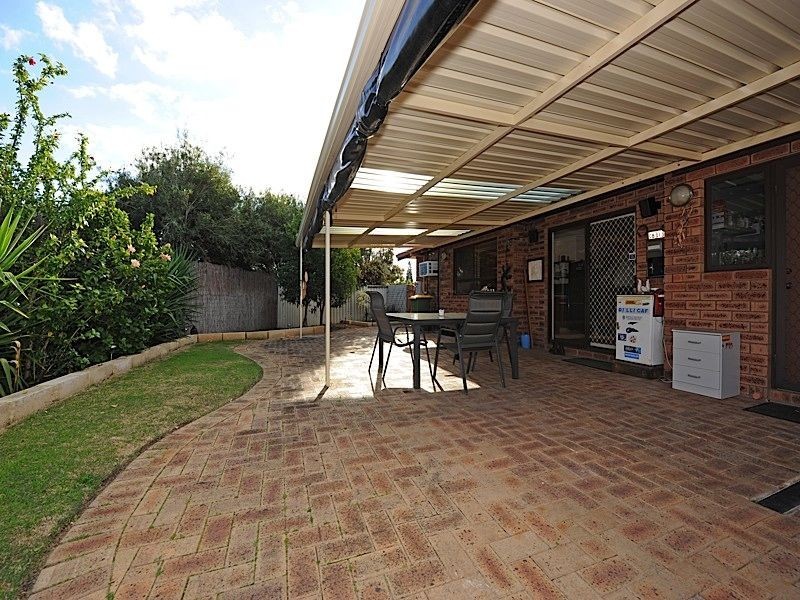25b Westmorland Drive, Leeming WA 6149