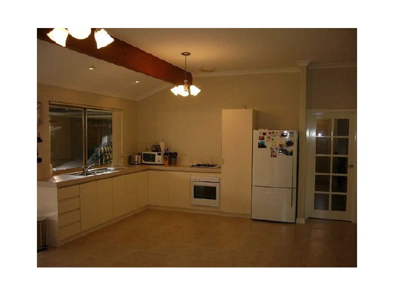 31 Jakovich Circuit, Atwell WA 6164