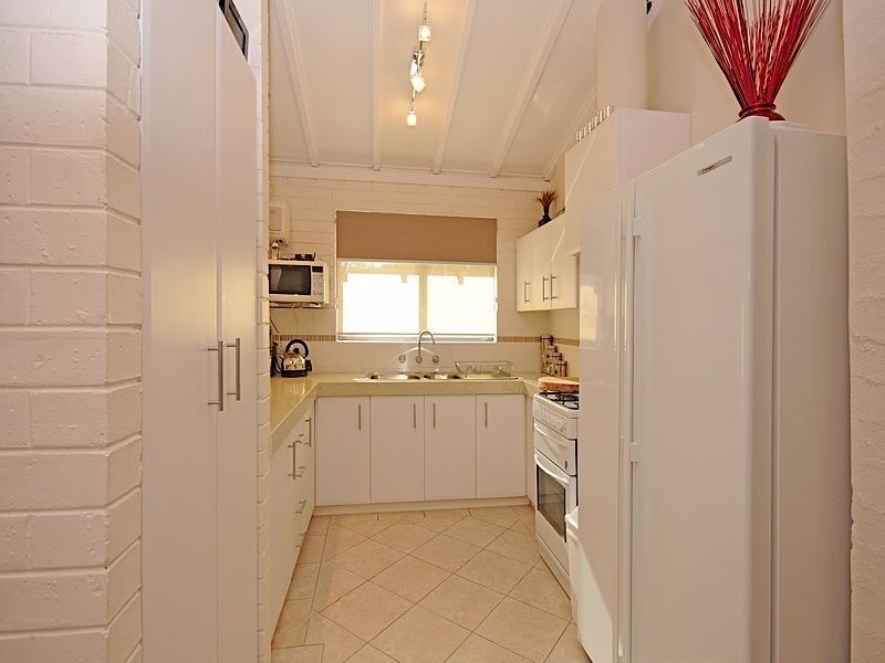 31B Nolan Way, Bateman WA 6150
