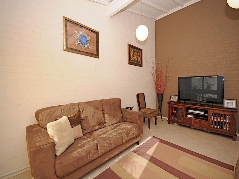 31B Nolan Way, Bateman WA 6150