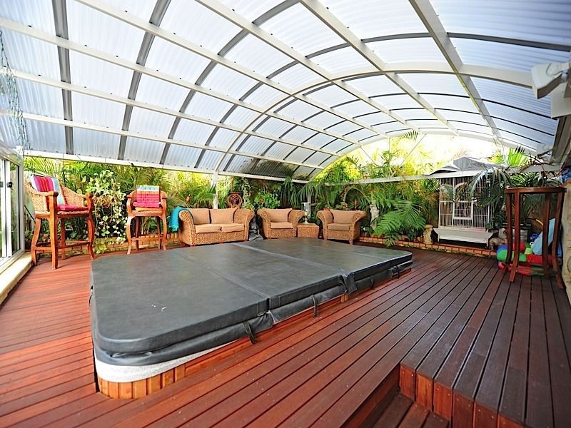 2 Fremont Place, Leeming WA 6149