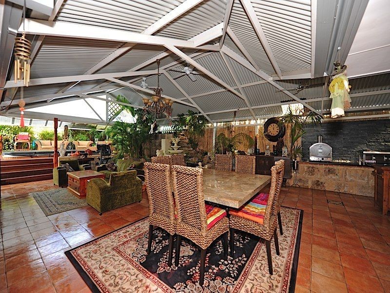2 Fremont Place, Leeming WA 6149