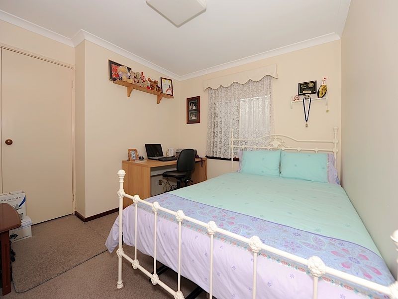 69 Sylvan Crescent, Leeming WA 6149