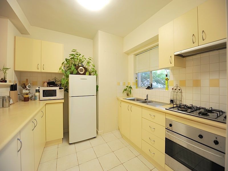 Unit 4/5 Doherty Road, Coolbellup WA 6163