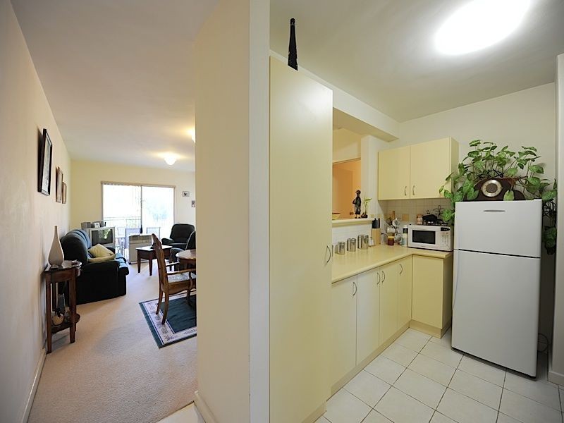 Unit 4/5 Doherty Road, Coolbellup WA 6163