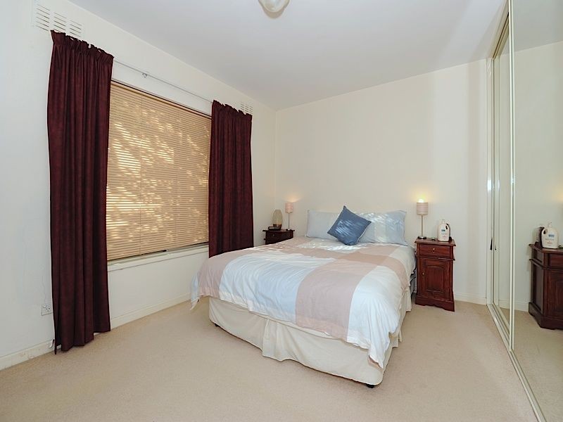 Unit 4/5 Doherty Road, Coolbellup WA 6163