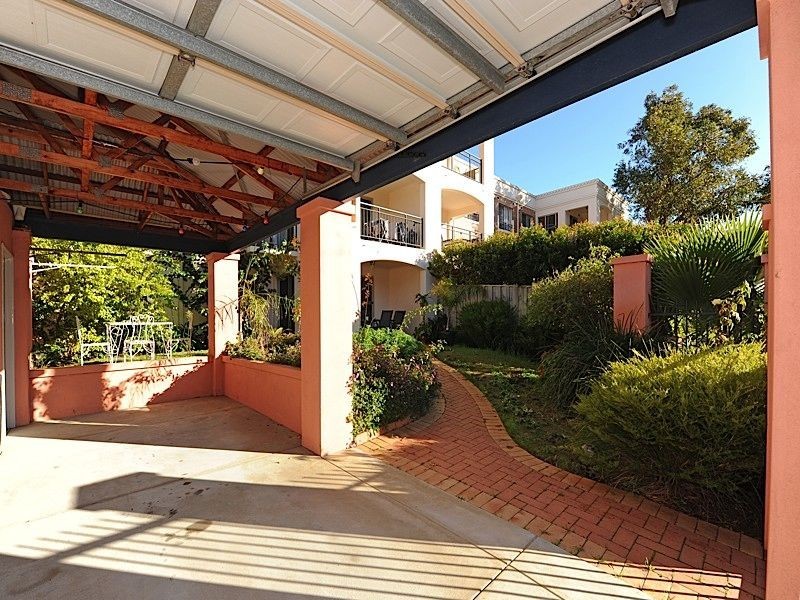 Unit 4/5 Doherty Road, Coolbellup WA 6163
