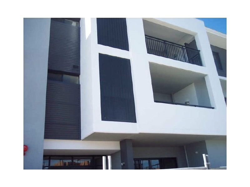 9/2 Stockton Road, Success WA 6164