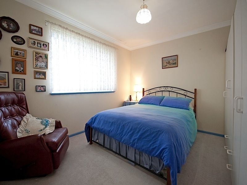 13 Waraker Way, Leeming WA 6149