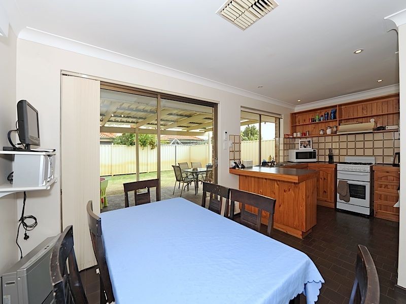 38 Weeks Way, Bull Creek WA 6149