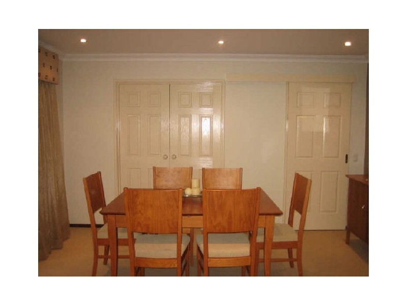 6 Empen Court, Leeming WA 6149