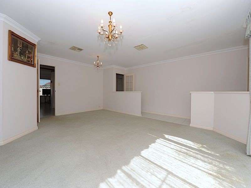 20A Twin Branch Rise, Leeming WA 6149