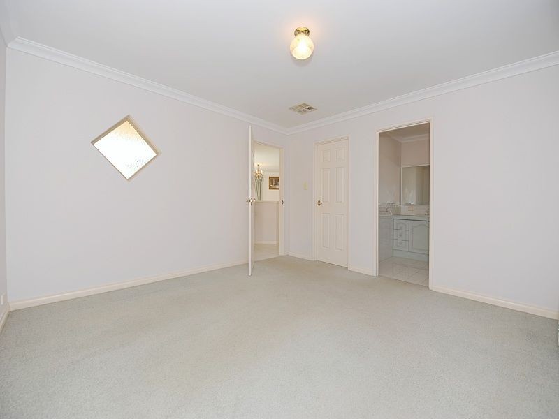 20A Twin Branch Rise, Leeming WA 6149