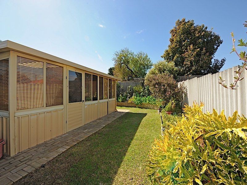 10b Stamos Court, Kardinya WA 6163