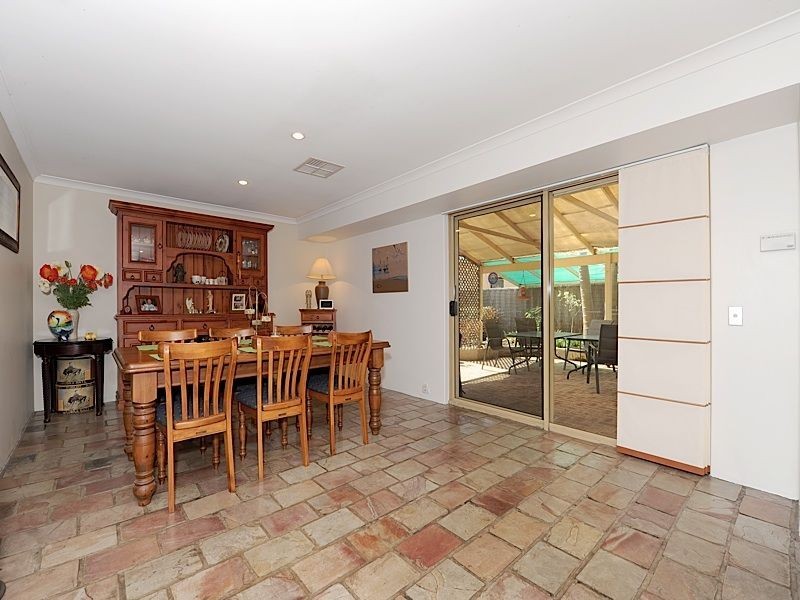 25A Westminster Road, Leeming WA 6149