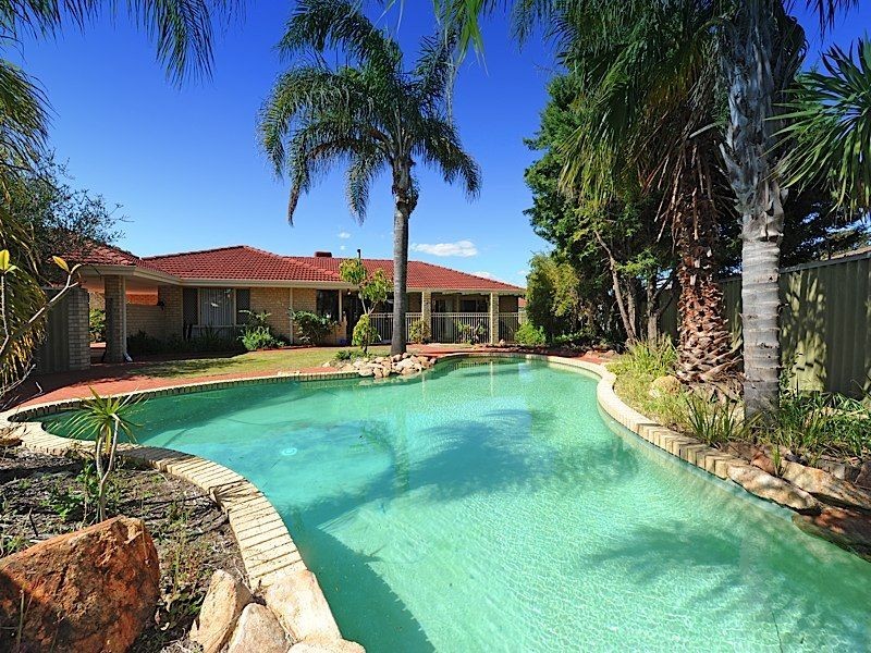 11 Vidicombe Rise, Leeming WA 6149