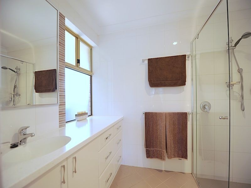 13 Capill Corner, Leeming WA 6149