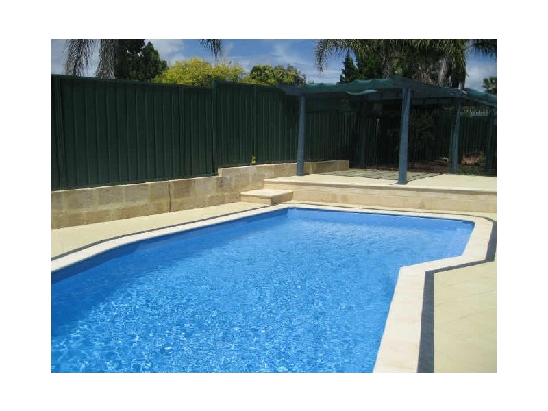 13 Stafford Court, Leeming WA 6149