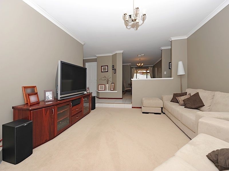 5 Timber Ridge Retreat, Leeming WA 6149