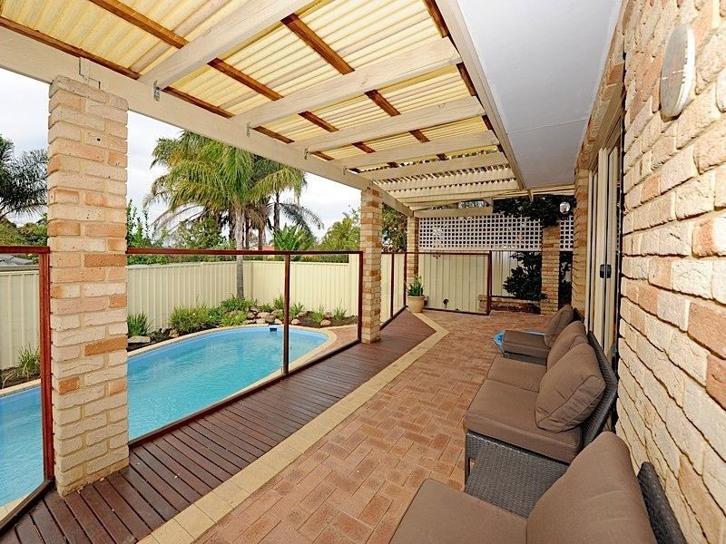 5 Timber Ridge Retreat, Leeming WA 6149