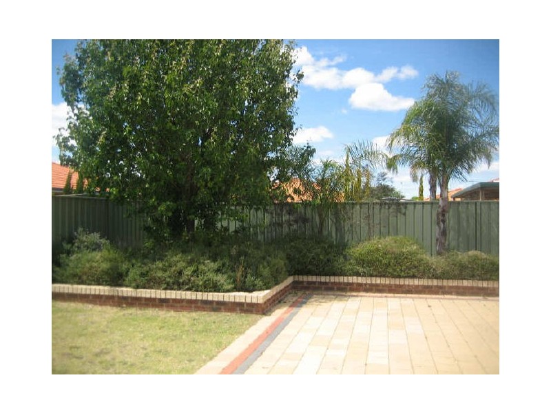 63 Folland Parade, Atwell WA 6164