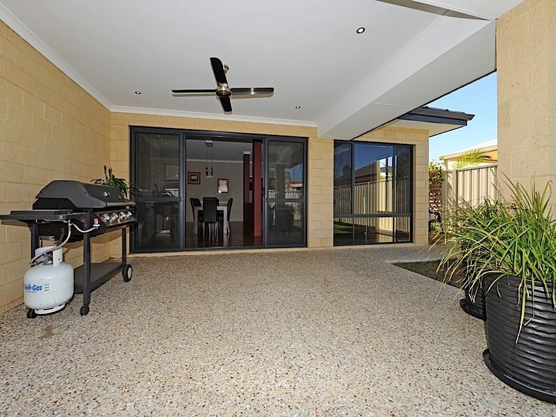 155 Southacre Drive, Canning Vale WA 6155