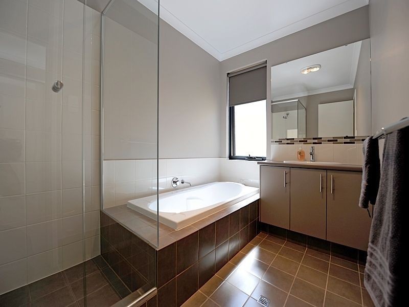 155 Southacre Drive, Canning Vale WA 6155
