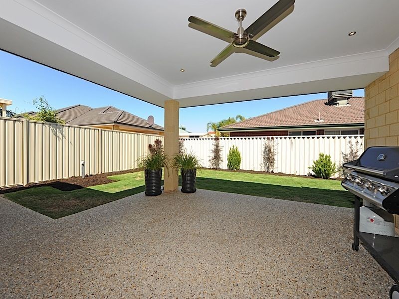 155 Southacre Drive, Canning Vale WA 6155