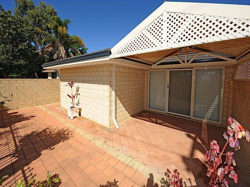 1/55 Riley Road, Riverton WA 6148