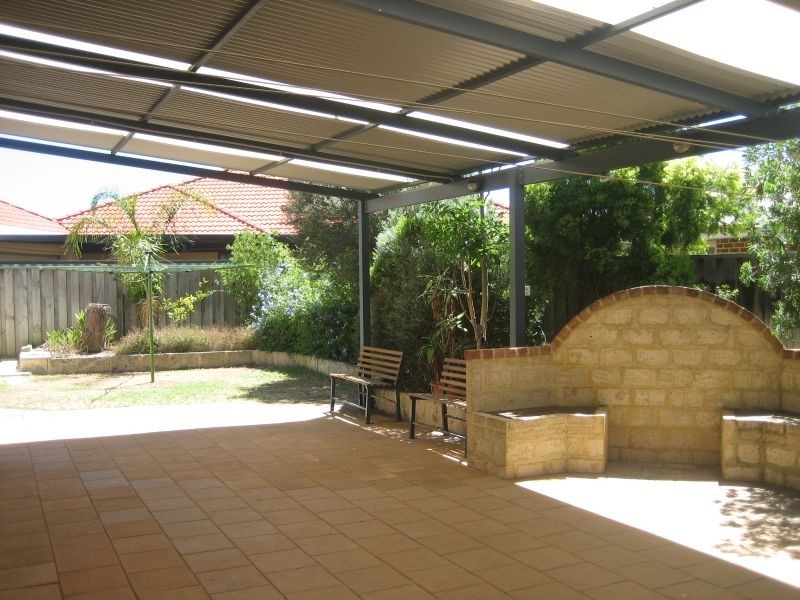 1 Ashridge Turn, Canning Vale WA 6155