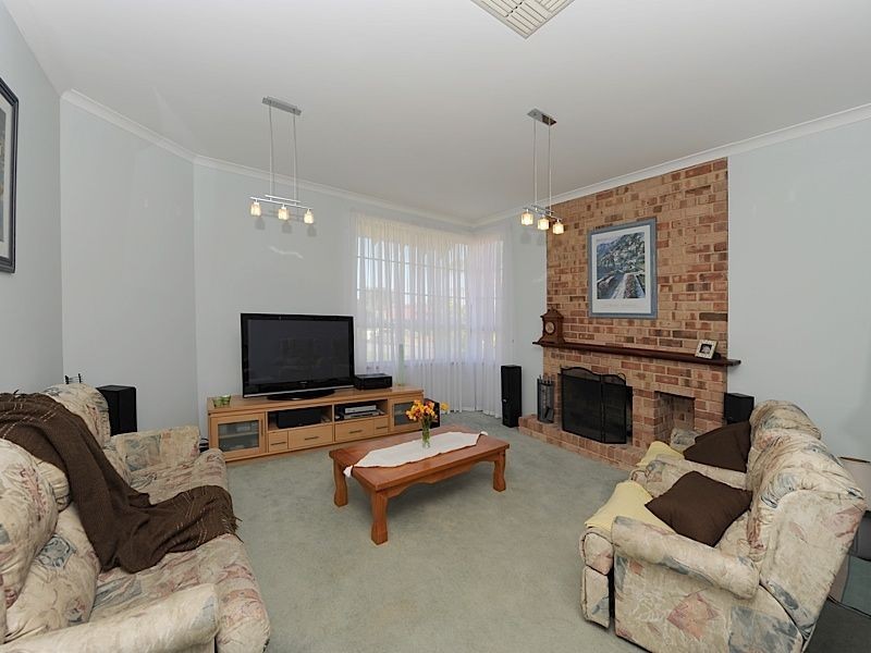 7 Partlon Rise, Leeming WA 6149