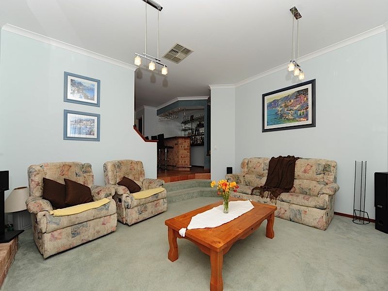 7 Partlon Rise, Leeming WA 6149