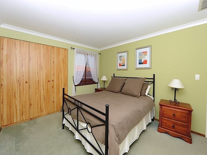 7 Partlon Rise, Leeming WA 6149