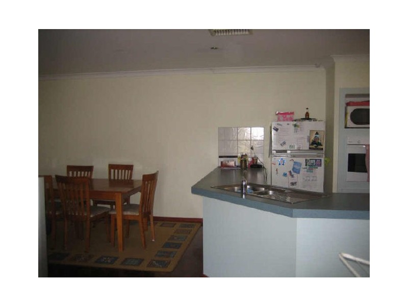 7 Charm Way, Atwell WA 6164