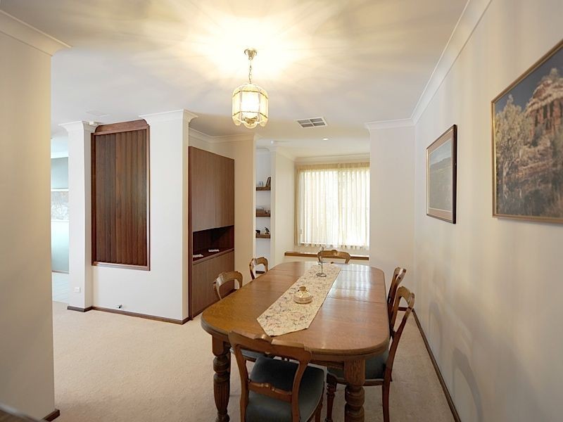 46 Hillock Circle, Leeming WA 6149