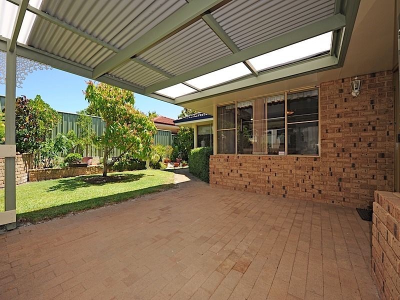 46 Hillock Circle, Leeming WA 6149