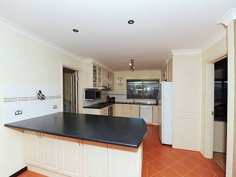 75 Endeavour Avenue, Bull Creek WA 6149