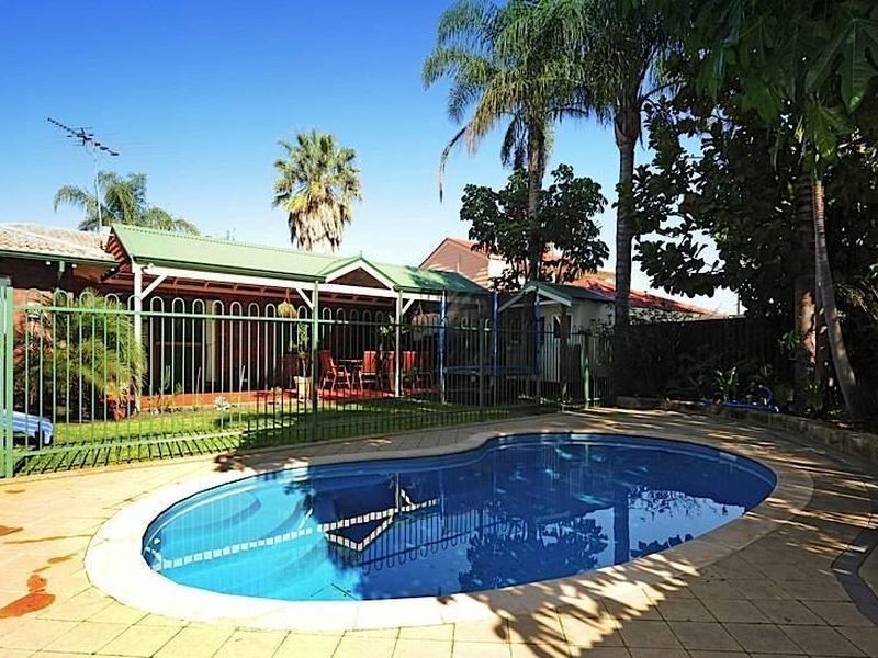 75 Endeavour Avenue, Bull Creek WA 6149